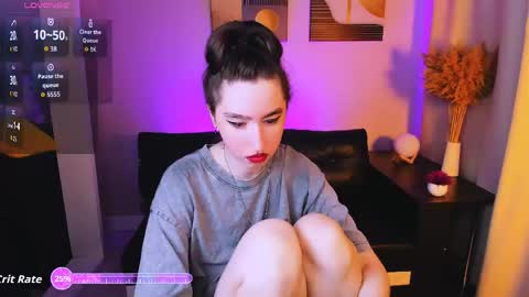 LILY online show from May 20, 2:56 pm