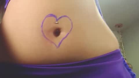 Snapshot of lilyevansxx chatting on October 23, 5:47 pm Lily online show from October 23, 5:47 pm