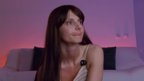 Lily online show from March 19, 7:08 pm