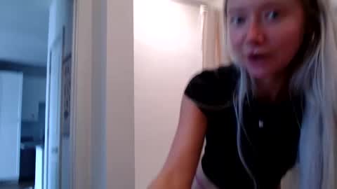 Lily Monroe online show from October 5, 7:43 pm
