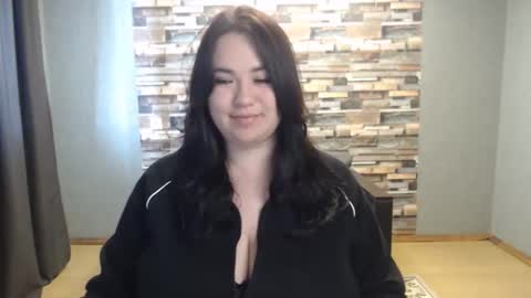 busty princess online show from March 14, 7:34 am