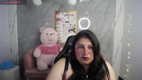 lina_ch1 online show from March 24, 8:04 pm