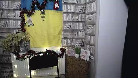 Lina online show from December 23, 9:26 am