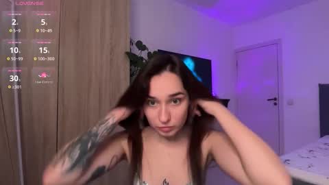 Lina online show from November 4, 7:04 pm