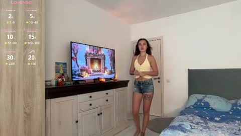Lina online show from July 22, 5:04 pm