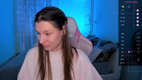 Lina online show from March 3, 8:32 am