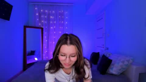 Snapshot of linablossom chatting on September 24, 8:32 am Lina online show from September 24, 8:32 am