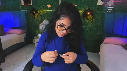 Lina  online show from November 6, 12:19 pm