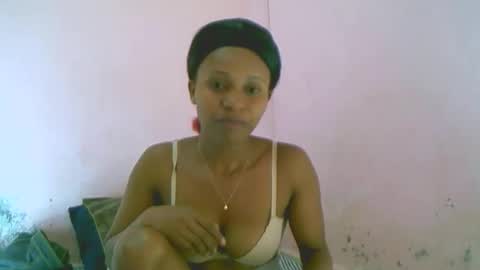 linah1123 online show from April 10, 2:44 pm