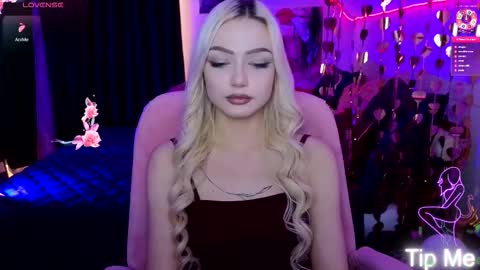 I am Lina online show from February 27, 3:04 pm