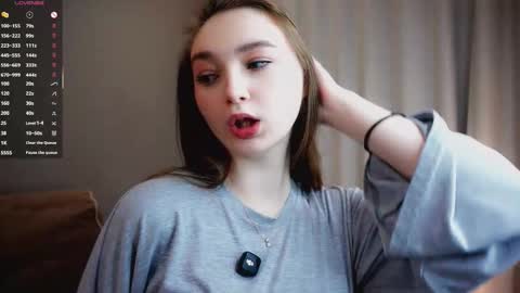 Lina online show from December 18, 6:47 pm