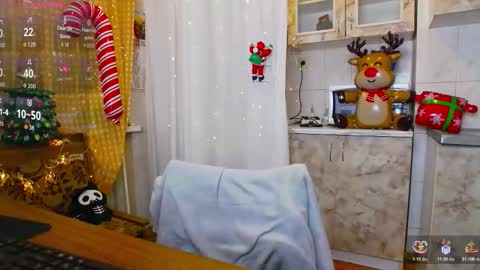 Lina online show from November 27, 7:05 am