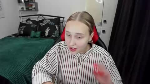 Lina online show from September 24, 9:21 pm