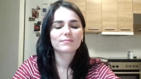 Linda online show from October 14, 7:39 pm