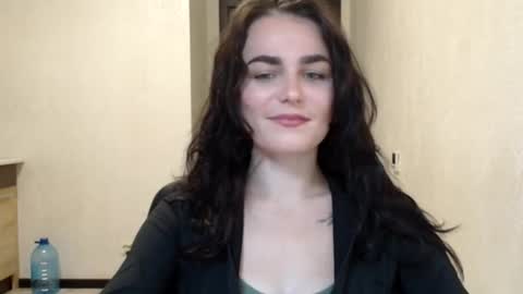 Linda online show from October 10, 7:30 pm