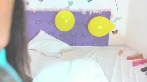 Snapshot of linda_jay_ chatting on September 17, 1:25 pm Linda online show from September 17, 1:25 pm