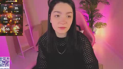 Linda online show from December 22, 12:50 am