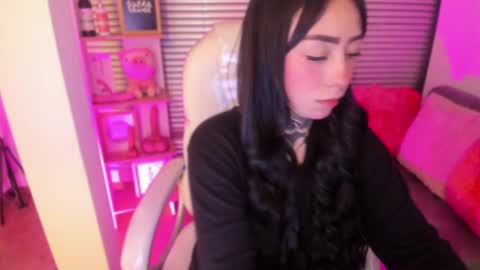 linda miller online show from February 18, 1:32 am