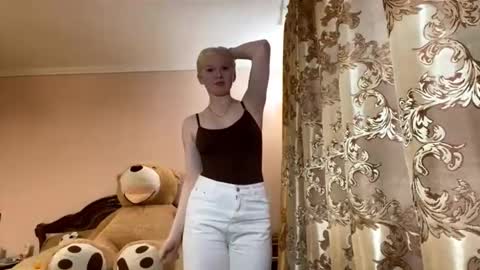 Luna online show from October 20, 11:15 am