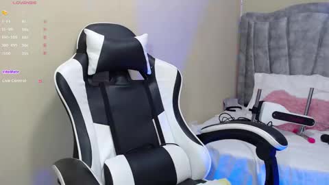 ana online show from November 9, 8:51 am