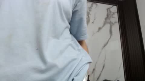  Lindsey  online show from March 27, 11:55 am