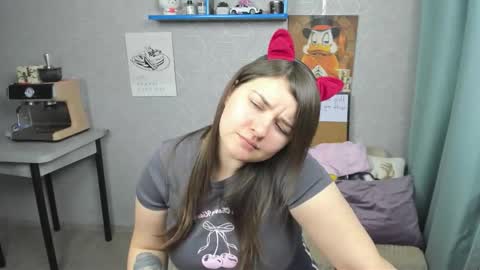 Snapshot of linerapitts chatting on October 3, 1:08 pm linerapitts online show from October 3, 1:08 pm