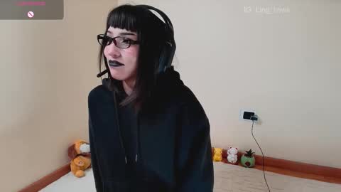 Ling online show from March 17, 3:39 pm