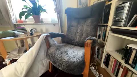 Snapshot of lingonkuk chatting on September 17, 7:01 am lingonkuk online show from September 17, 7:01 am