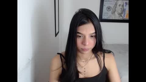 Snapshot of linnaskinyy chatting on October 14, 6:38 am lina online show from October 14, 6:38 am