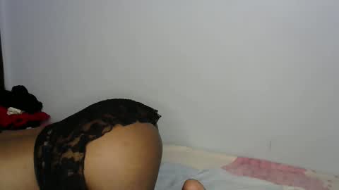 Linniecarol online show from November 5, 3:47 pm