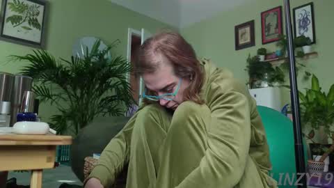 Linzy19 online show from January 16, 5:11 pm