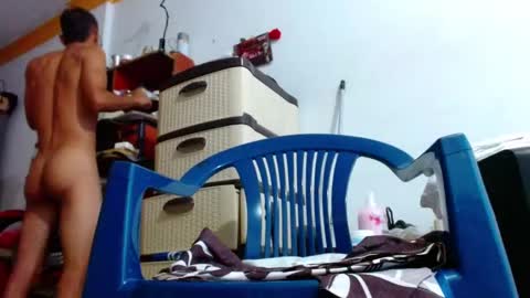 Snapshot of lion_grr chatting on September 16, 10:02 pm lion_grr online show from September 16, 10:02 pm