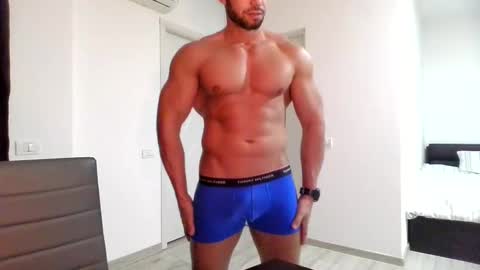 Leo online show from February 25, 6:44 pm