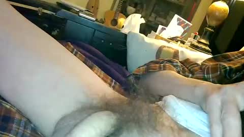 lionelearthquake online show from October 22, 5:36 pm