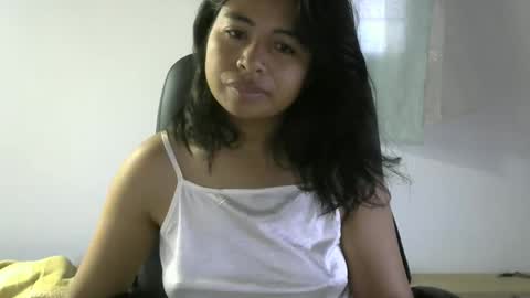 Liora selenex online show from April 2, 3:25 am