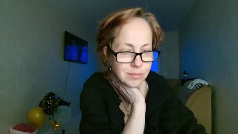 Liora Weiss online show from May 12, 4:38 pm