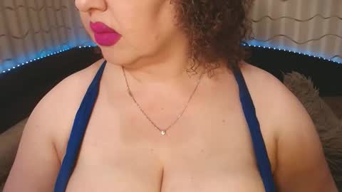 LIpsAddiction online show from April 5, 9:34 pm