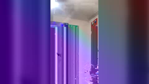 liquid187 online show from April 6, 10:49 am