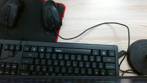 lisa_1011 online show from June 24, 8:43 am