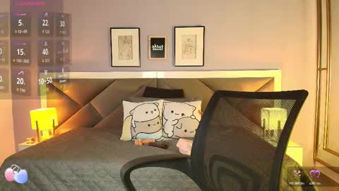 Lisa online show from January 17, 1:42 pm