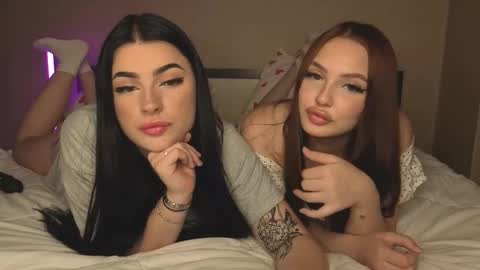 Snapshot of lisaanddenis chatting on October 18, 12:31 pm Lisa and Den online show from October 18, 12:31 pm