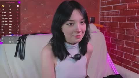 Lisa online show from March 2, 12:15 am