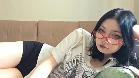 lisandrasteed online show from March 31, 10:15 am