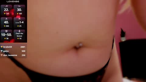 Snapshot of lisaraee chatting on January 15, 12:51 am Lisa online show from January 15, 12:51 am