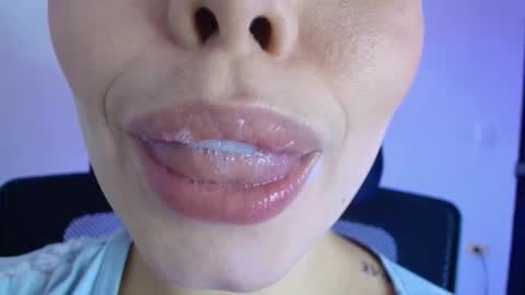 Lisbet online show from February 24, 8:12 pm