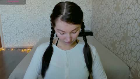 lissa_cristal_ online show from May 25, 11:27 am