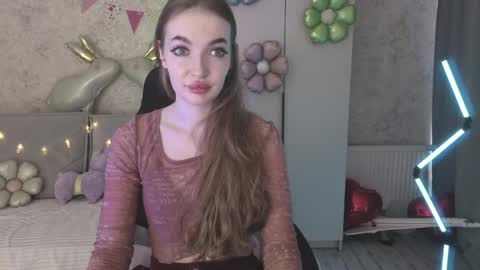 Lissa online show from April 2, 7:48 am