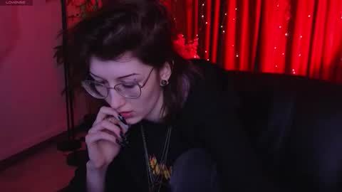 lissaros online show from February 10, 9:23 am