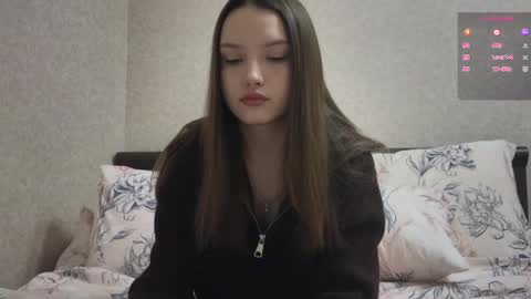 Snapshot of litagielstra chatting on September 28, 2:26 pm Lilly online show from September 28, 2:26 pm