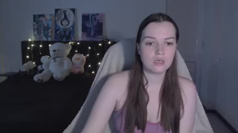 little__flowers online show from September 21, 8:40 am